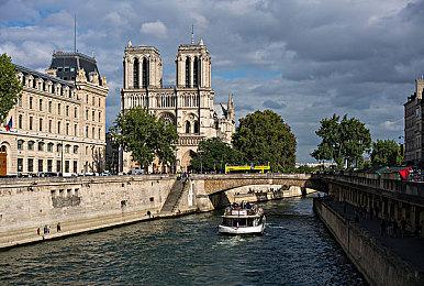 《狙击手：幽灵战士》开发商打造服务型射击游戏和生存新IP